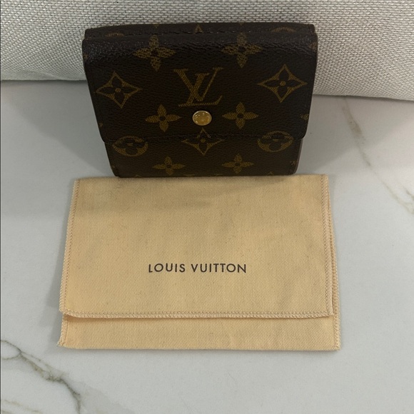 Louis Vuitton Dark Brown Monogram Wallet - Picture 8 of 8